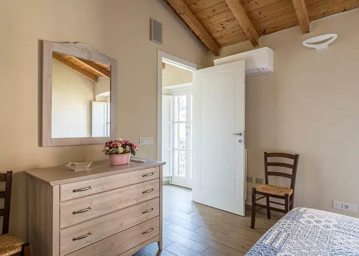 I Delfini Λεβάντο